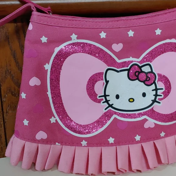 Sanrio Hello Kitty Small Bag - Picture 2 of 16